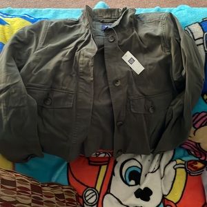 GAP waist length utility jacket. Never worn before with tags still on it